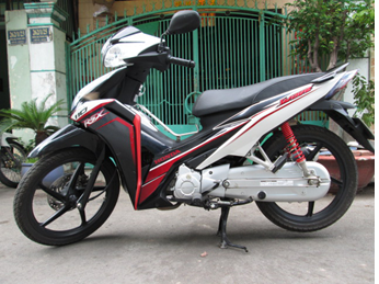 K07 2012 Trắng NHB35