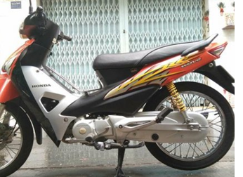 RS100 2005 Cam YR272